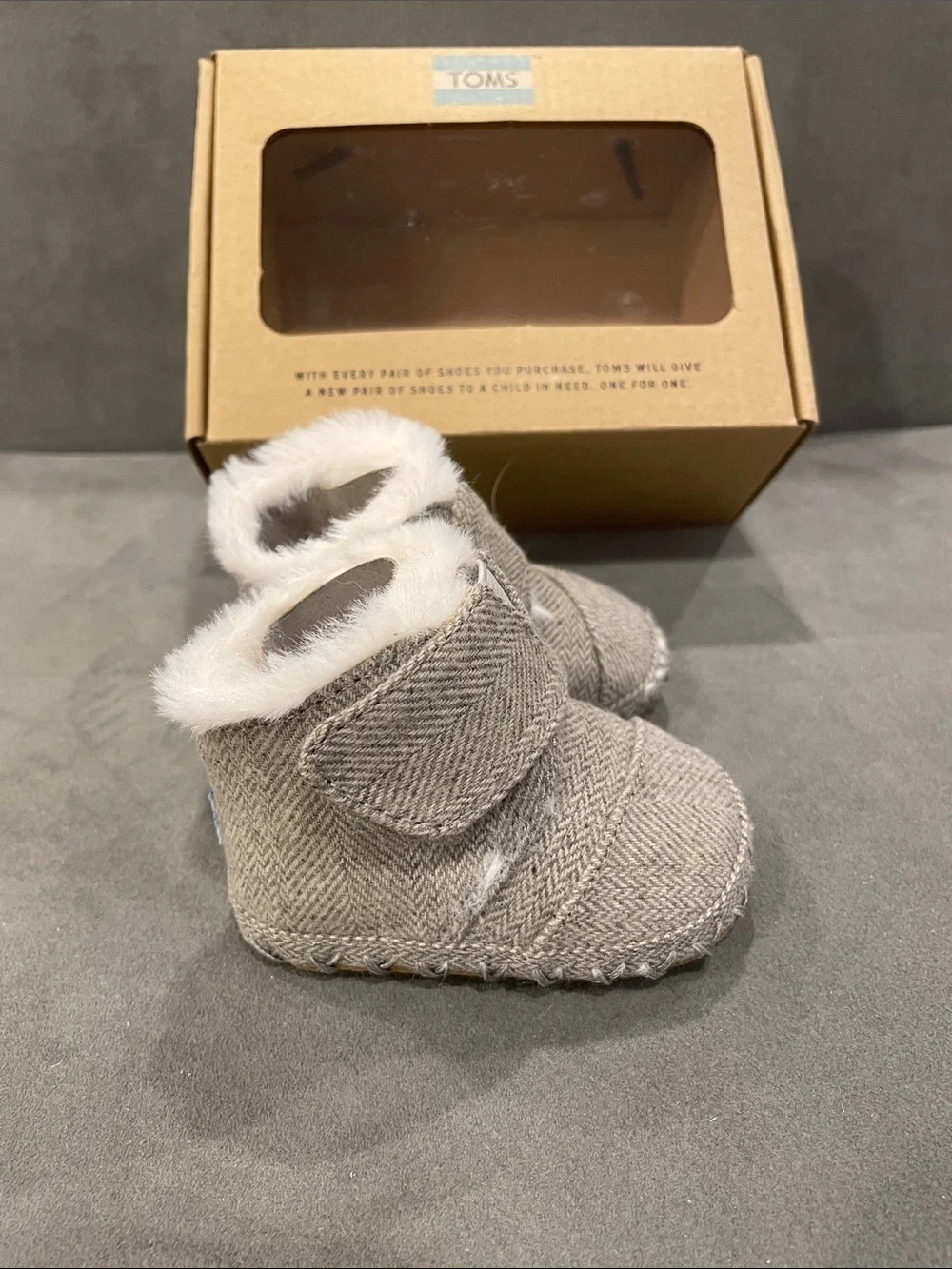 NEW Tom’s Newborn Cuna Grey Booties NIB Drizzle Herringbone 0-6 month Baby Shoex